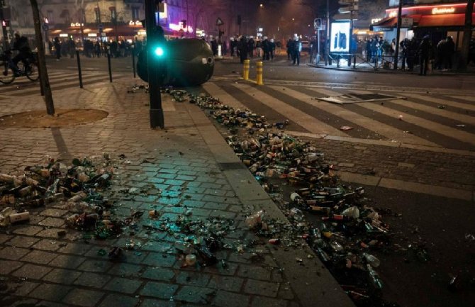 Demonstranti demolirali kancelariju francuskog političara