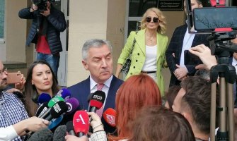 Đukanović: Vjerujem da će građani pametno odlučiti, ne vjerujem da se izbori mogu završiti bez drugog kruga