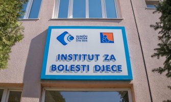 Beba stabilno, rizik od komplikacija uvijek postoji