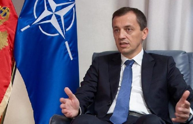 Bošković: Pad podrške NATO-u da zabrine sve odgovorne u državi