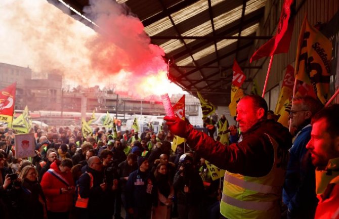 U Francuskoj nastavljeni protesti zbog reforme penzionog sistema