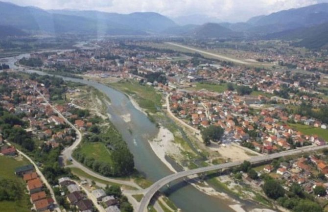 Beranac osumnjičen za podmetanje požara na vozilu službenika UIP-a