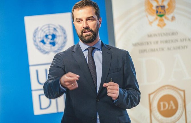 Vuković: Nepoznanice nakon Milatovićeve pobjede, urušava se konsenzus o vrijednostima crnogorskog društva