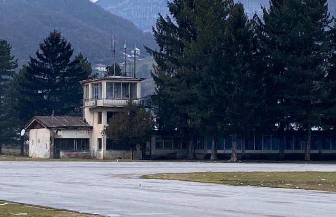 Sjutra potpisivanje memoranduma o aerodromu u Beranama