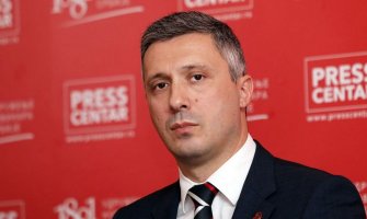 Obradović opet o Crnoj Gori: Mogu da ponište članstvo u NATO, priznanje Kosova i sankcije Rusiji