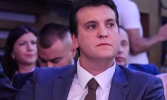 Milović: Abazović pokazao pravnu neukost, uvesti stručni ispit za funkcionere