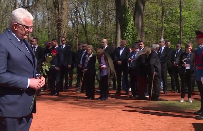 Mandić na poziv Dodika prisustvovao obilježavanju Dana sjećanja na žrtve u Jasenovcu