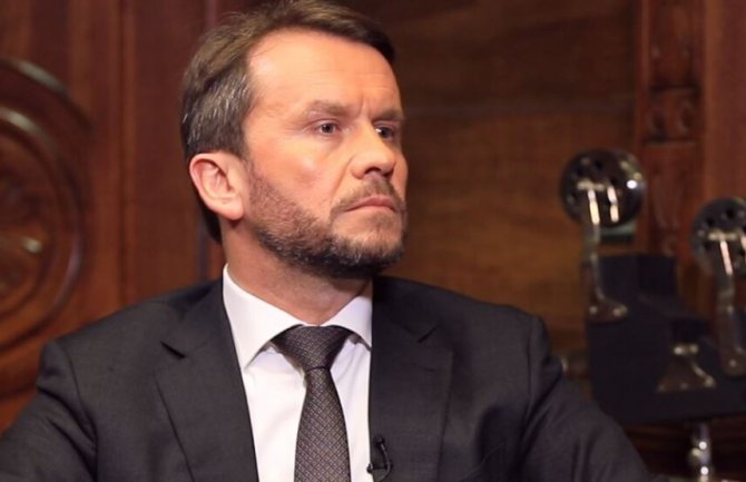 Konjević: Žao mi je što je Abazović postao gudalo za violinu onih koji “politički štite ubice Duška Jovanovića”