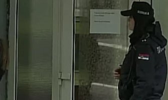 FBI upozorio Srbiju: Učenik u Subotici istražuje izradu bombe i spominje masakr