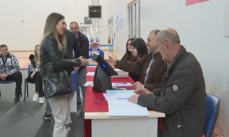 Partije još kalkulišu kako će i sa kim na izbore