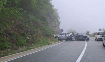 Udes na Obzovici, saobraćaj se odvija jednom kolovoznom trakom