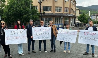 Protest SDP-a u Pljevljima: Rukovodstvo da odustane od prijedloga, nećemo povratak u 90-te