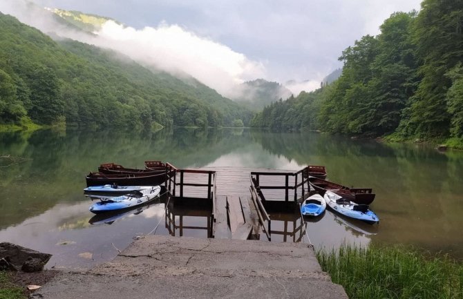 Danas do 28 stepeni, mjestimično kiša