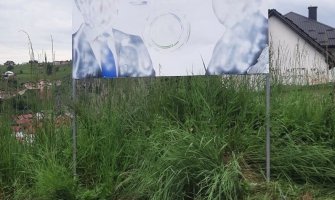 “Hrabro se broji”: Uništeni reklamni panoi naše koalicije, slučaj prijavljen policiji