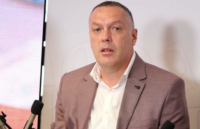 I danas bez dogovora; Božović: Formiraćemo komisiju u cilju pronalaska kompromisa