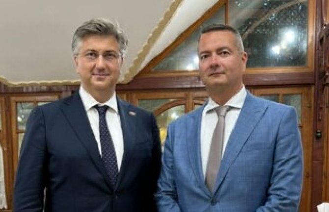 Plenković Vuksanoviću: Vlada na čijem sam čelu podržavaće hrvatsku zajednicu u Crnoj Gori