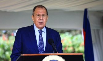 Lavrov: Rusija zadržava kontrolu nad nuklearnim oružjem u Bjelorusiji