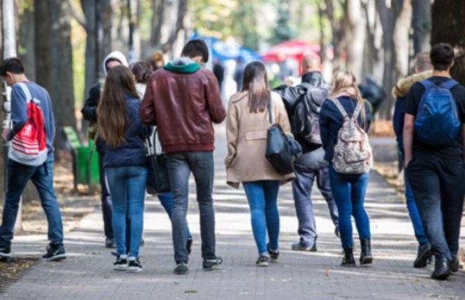 CGO: Mladi nezadovoljni obrazovanjem, od političara očejuju da se bave unapređenjem socio-ekonomske situacije