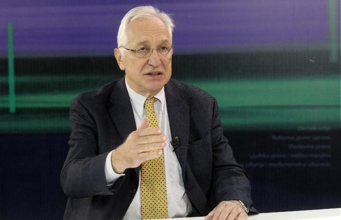 Ivan Vujačić: Jedini odgovor države je da momentalno smijeni Vulina