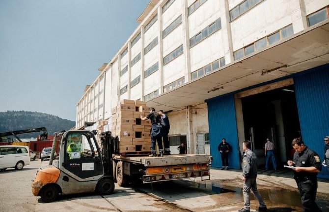 EU upozorava na šverc, CG ne preispituje slobodne zone