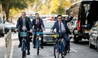 Abazović ipak neće voziti „počasni krug“ kroz Njujork