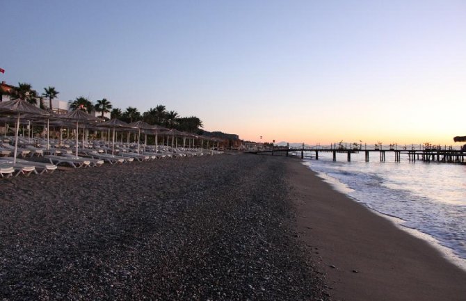 Na plaži u Turskoj otkriveno tridesetak granata nepoznatog porijekla