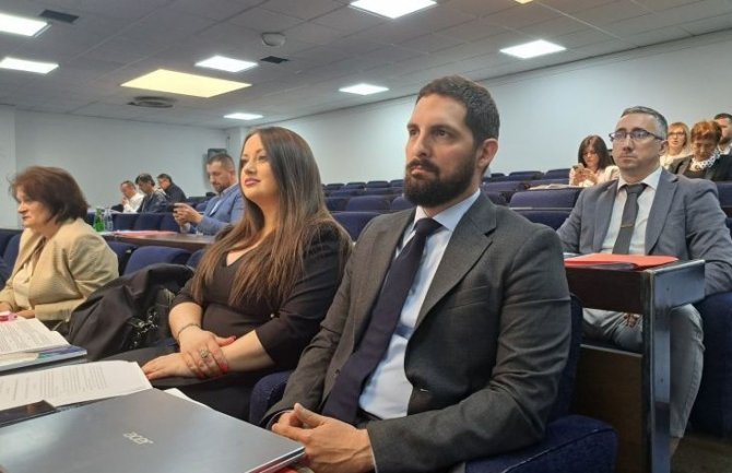 Leković: Iniciraćemo održavanje sjednice SO Bar povodom problema u Virpazaru