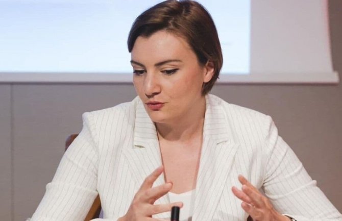 Llolla: Vrijeme da napravimo iskorak i ne dozvolimo da seksualno i rodno zasnovano nasilje prođe nekažnjeno