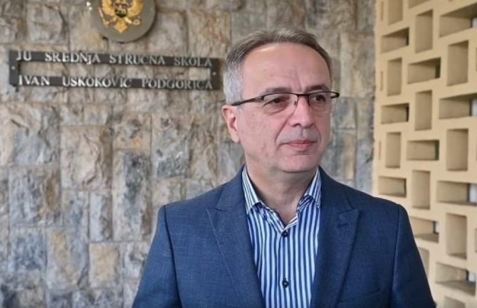 Danilović: Stigla su potonja vremena kad DPS brani budžet