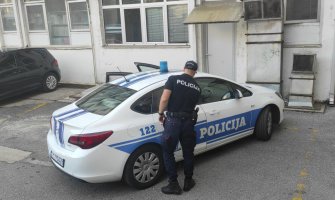 Podgoričanka traži reakciju policije: Napadnuta u stanu nakon prijeteće poruke sa Hvara