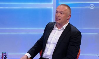 „Vulin i Radoičić su izveli državni udar protiv Vučića“: Pajtić objašnjava kakav sad problem ima njihov šef