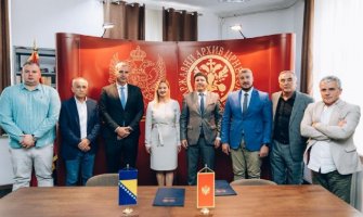 Potpisan sporazum o saradnji između Državnih arhiva CG i BiH