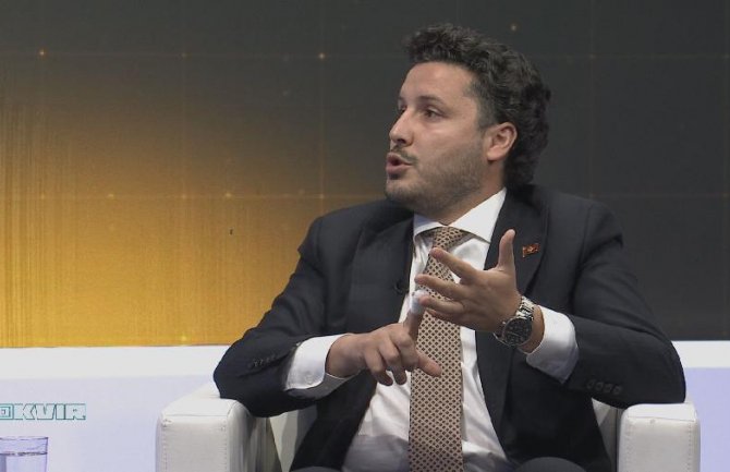 Abazović: Ako nova Vlada nastavi zaduživanje prijeti nam grčki scenario