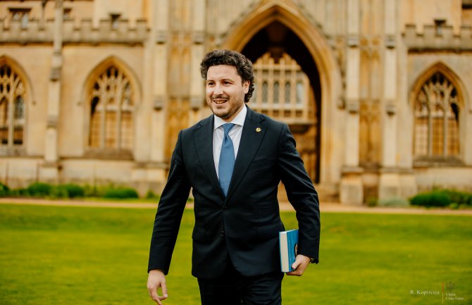 Abazović: Težimo većoj inkluzivnosti, puna podrška inicijativi “Women on Boards”