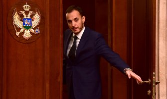 Konatar: Nijesmo dobili poziv od Spajića; Nenezić: U Vladu ne bi zvao subjekte koji ne poštuju državne simbole