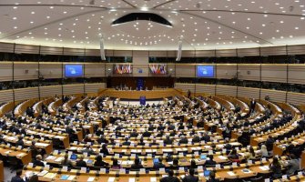 Evropski parlament pokrenuo istragu: Poslanica iz Letonije optužena da je špijunirala za Rusiju