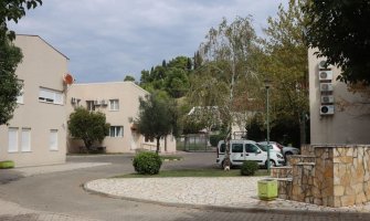 Stručna javnost zabrinuta, Ministarstvu sve u redu