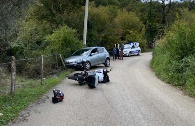 Bar: Motociklista teže povrijeđen u udesu