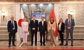 Ambasada Japana donirala Opštoj bolnici Bar medicinsku opremu vrijednu 62.500 eura