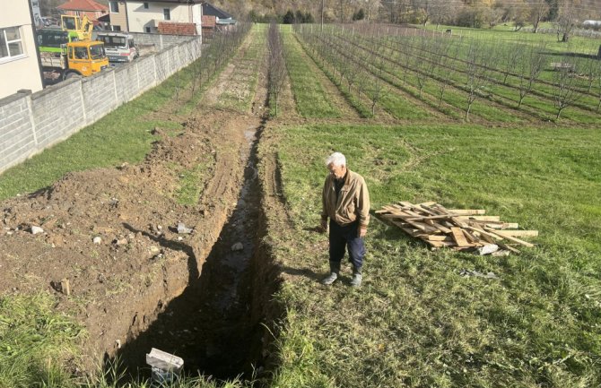 Bijelo Polje: Vodena bujica uništila voćnjak Božidara Adžića