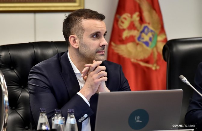 Spajić: Institucije da dosljedno procesuiraju i sankcionišu nasilje nad ženama