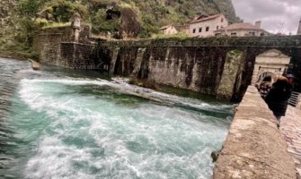 Kotor: Nabujala Škurda na Tabačini