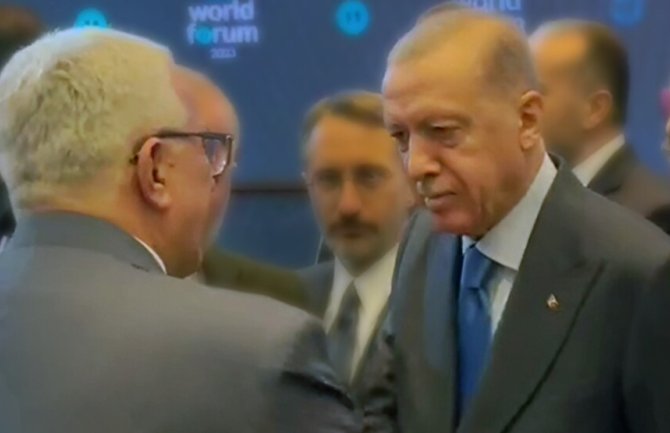 Erdogan poželio dobrodošlicu Mandiću u Tursku