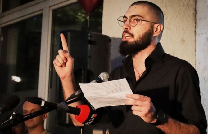 Nikakve vajde od popisa