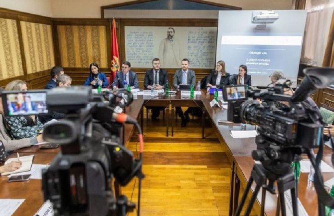 Zakon o Vladi u martu 2024. godine pred poslanicima?