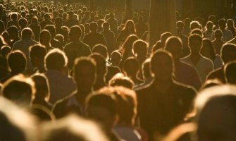 Nauka tvrdi: Nemoguće tačno izmjeriti koliko ljudi živi na Zemlji