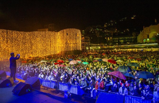 Budva: Željko Joksimović, Marija Šerifović i Nikola Rokvić priredili nezaboravan provod za reprizu dočeka