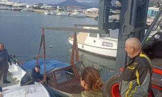 Radnici Marine Bar spasili plovilo od utapanja