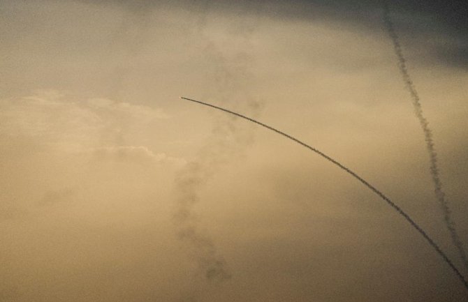 Rakete pogodile bazu koju koristi SAD u Iraku