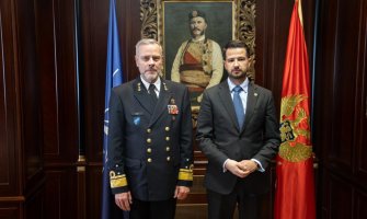 Milatović sa predsjednikom Vojnog komiteta NATO-a Robom Bauerom: Crna Gora je posvećena članica NATO-a